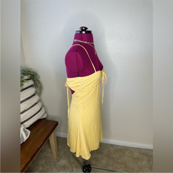 🌈 Sale Yellow Polkadot Summer Dress Size SM - Picture 2 of 3